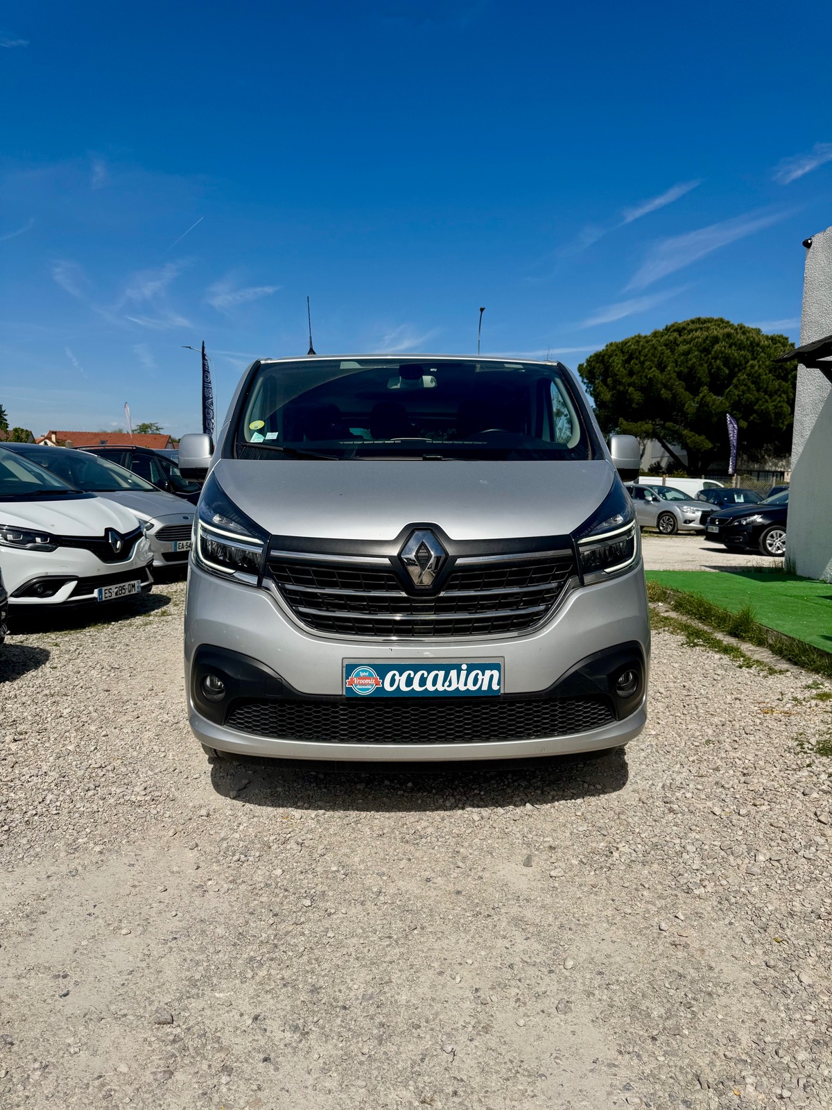 RENAULT Trafic L2 COMBI 2.0L DCI 145 CV ENERGY INTENSE AUTOMATIQUE TPMR ( VASP ) / GARANTIE VRZ