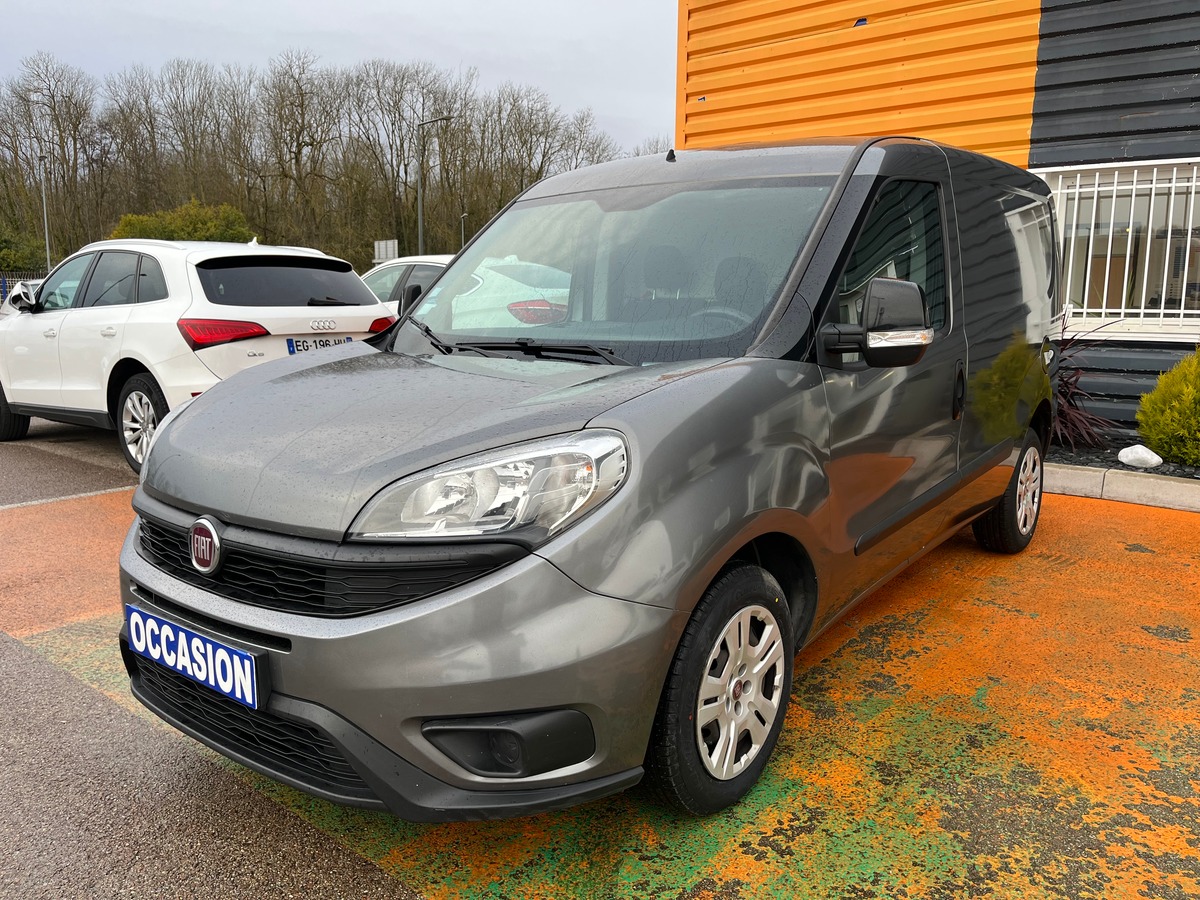 Fiat Doblo Cargo III Phase 2 1.3 MJTD Fourgon 95 CH PACK PROFESSIONAL TRIO NAV E6 TVA récupérable