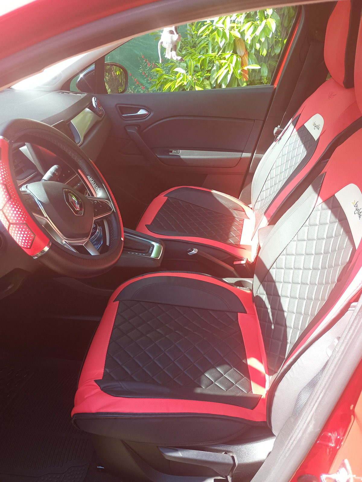 RENAULT Captur E -Tech hybride essence 145-21