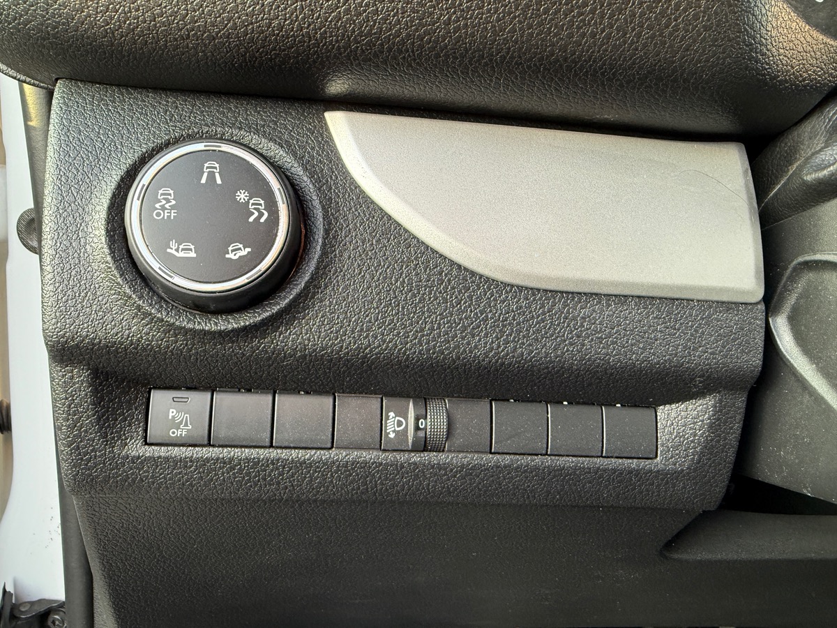 Citroën Jumpy fourgon XL 1.5 Blue-HDi 120ch S&S, 3 places, Bluetooth,