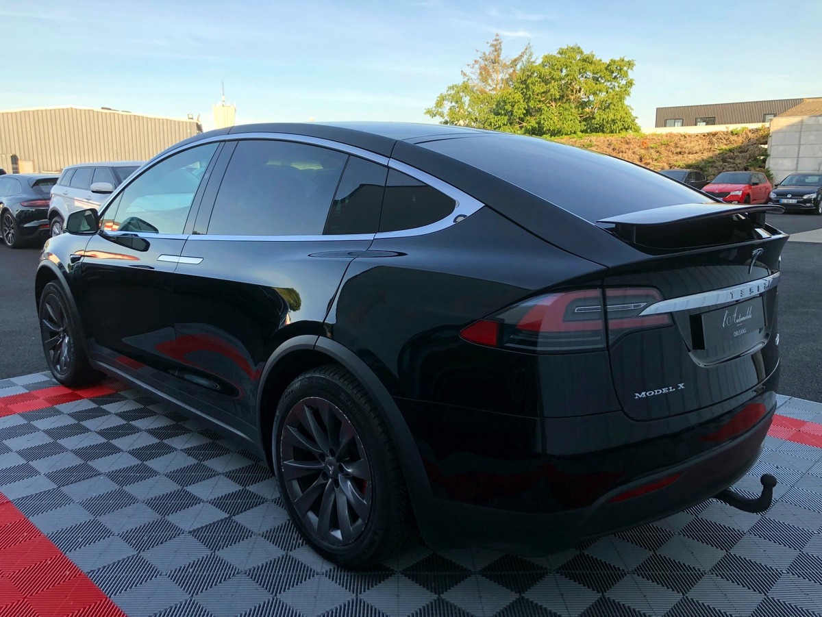 Tesla Model X P100DL DUAL MOTOR PERFORMANCE 7PL