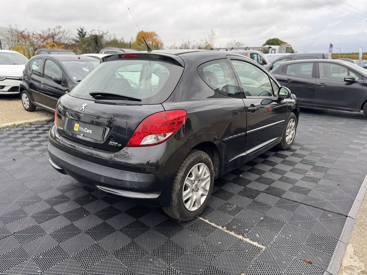 Peugeot 207 1.4 75 CLIMATISATION - IDEAL JEUNE PERMIS - FAIBLE CONSOMMATION