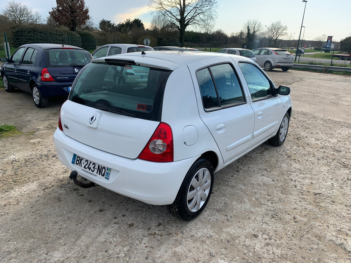 RENAULT Clio 1.5 dci - 65CH 203965KM