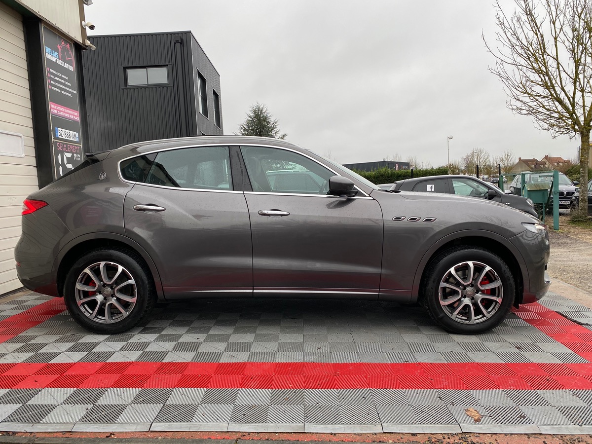 Maserati Levante 3.0 V6 275 diesel GRANSPORT TO yy