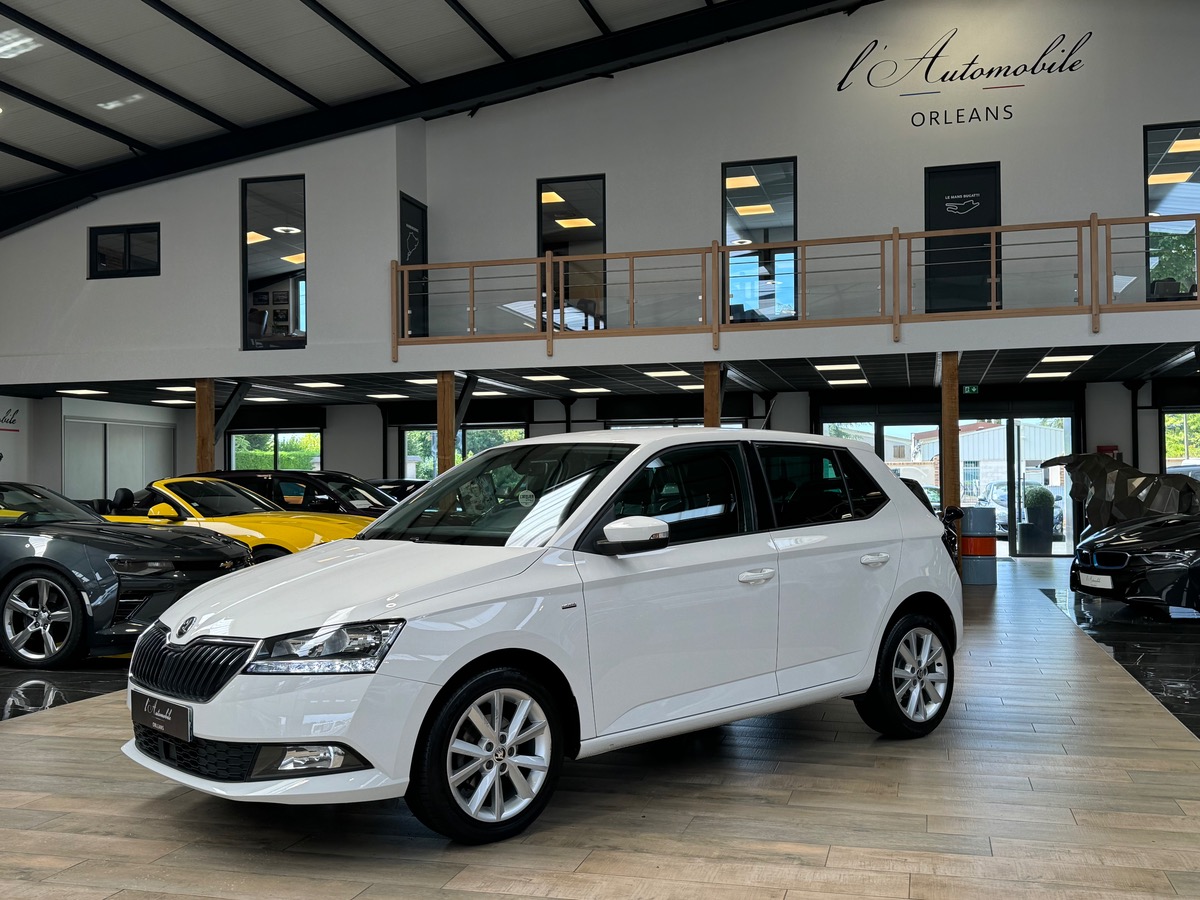 Skoda Fabia 1.0 MPI 75CV FINITION CLEVER APPLE CARPLAY / ANDROID / CAMÉRA