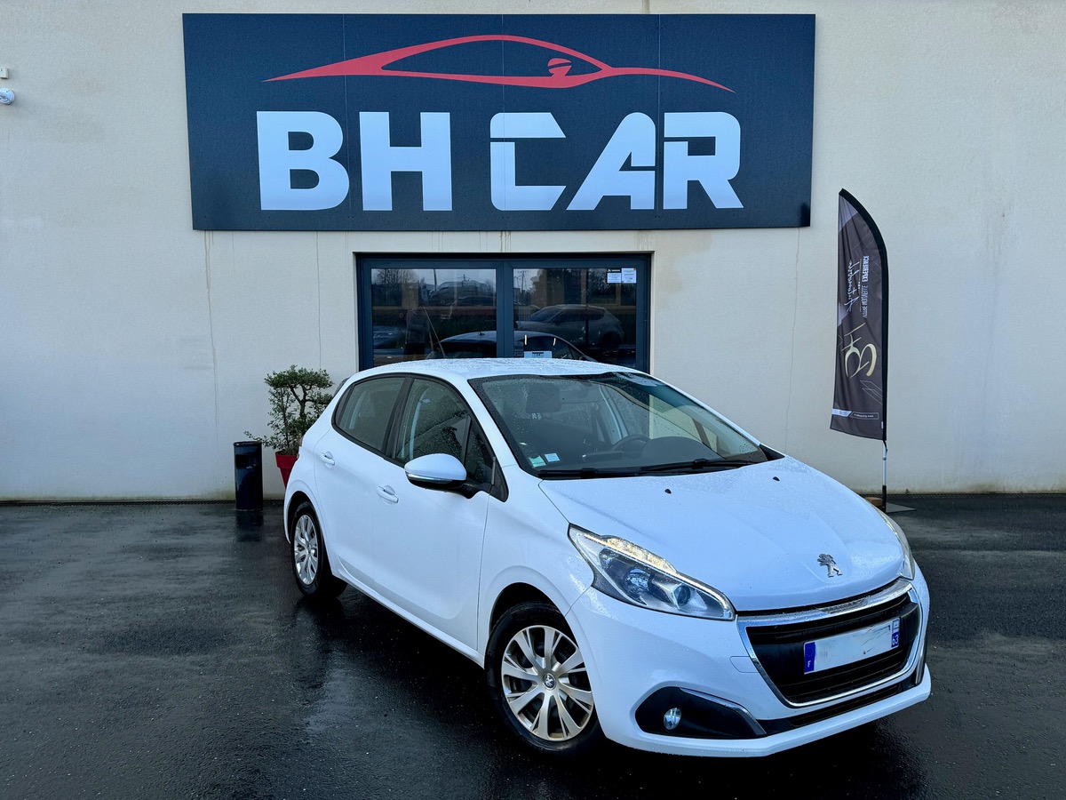 Image: Peugeot 208 1.6 HDI 100 CH BUSINESS 5 PLACES / GPS