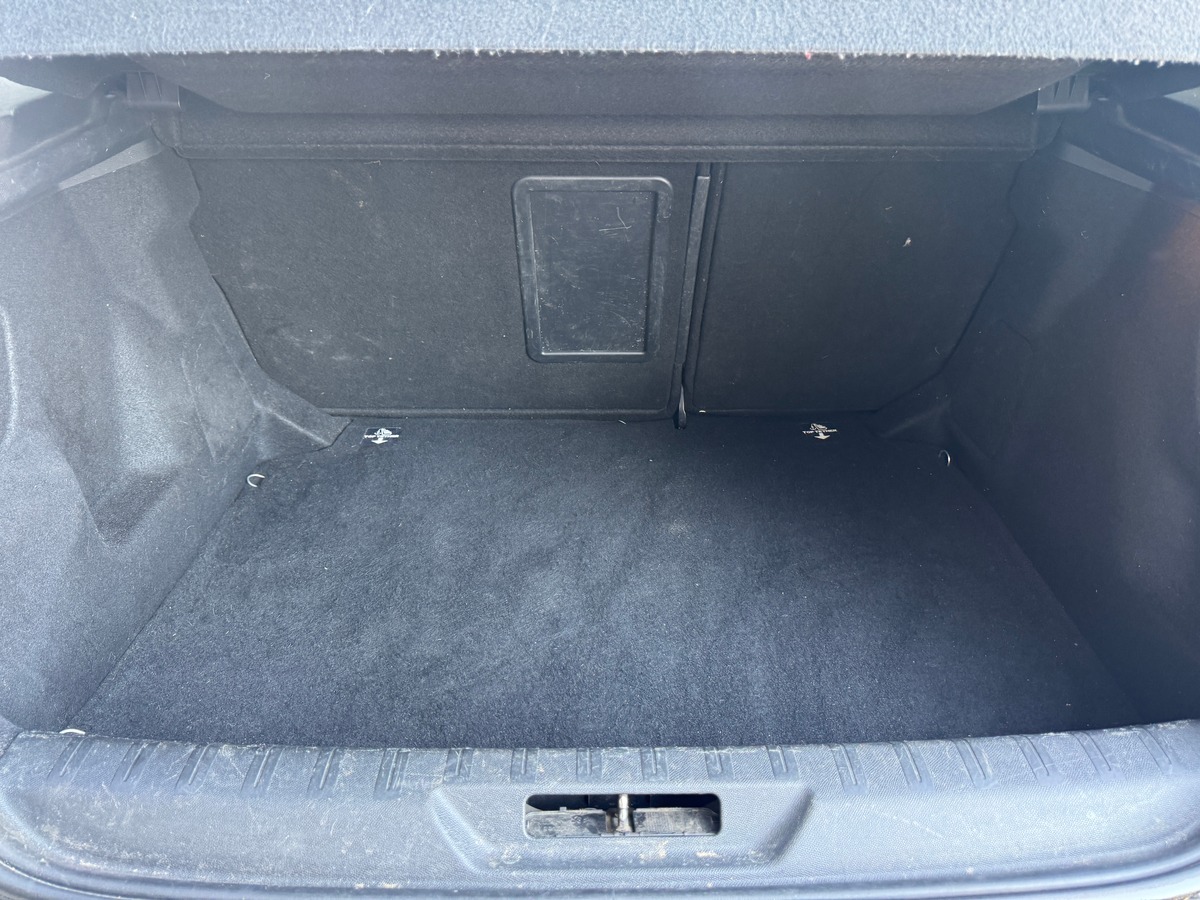 Peugeot 308 Allure II (T9) 1.2 e-THP 130 cv - Boîte auto - Distribution OK