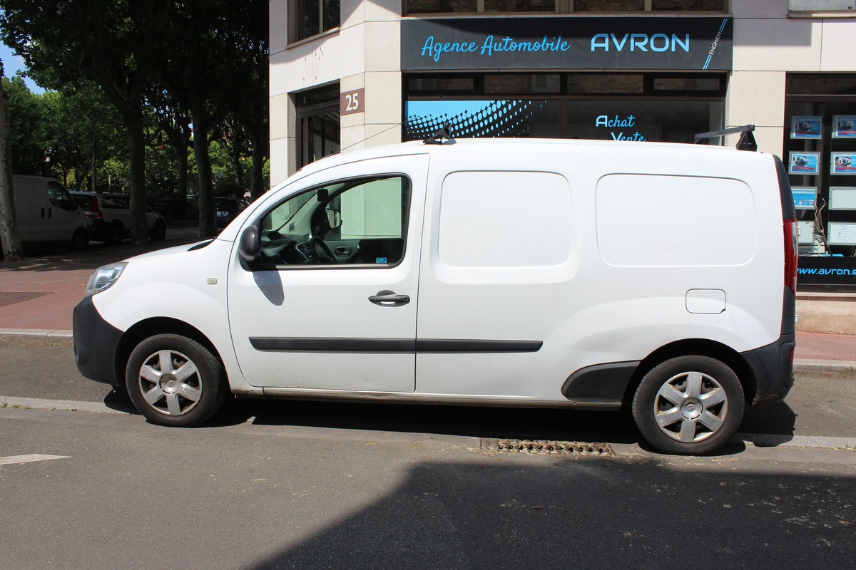 RENAULT Kangoo II (2) 1.5 DCI 110 MAXI / ATTELAGE