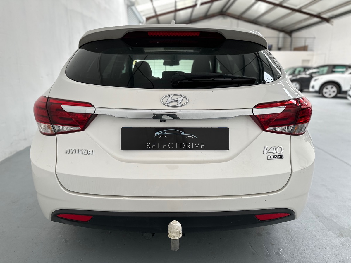 Hyundai i40 SW Business 1.7 CRDi 141 Blue Drive Business DCT-7