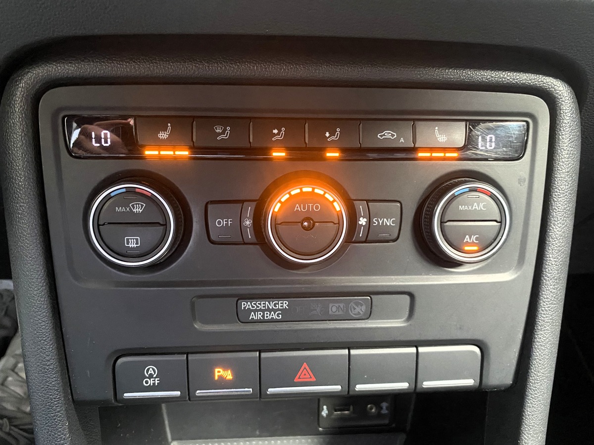 Volkswagen Coccinelle 2.0 TDI 110 CH COUTURE
