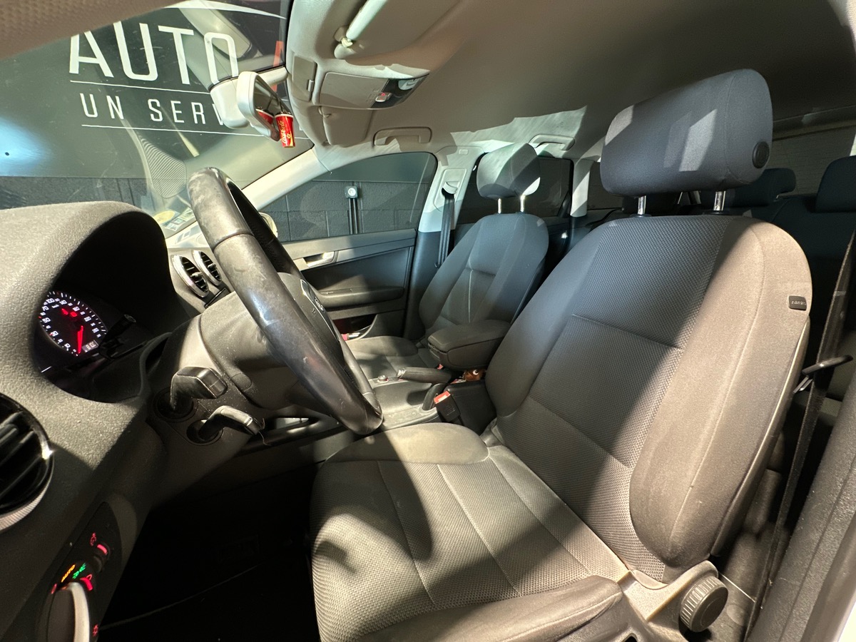 Audi A3 SPORTBACK 1.6 TDI BUSINESS LINE