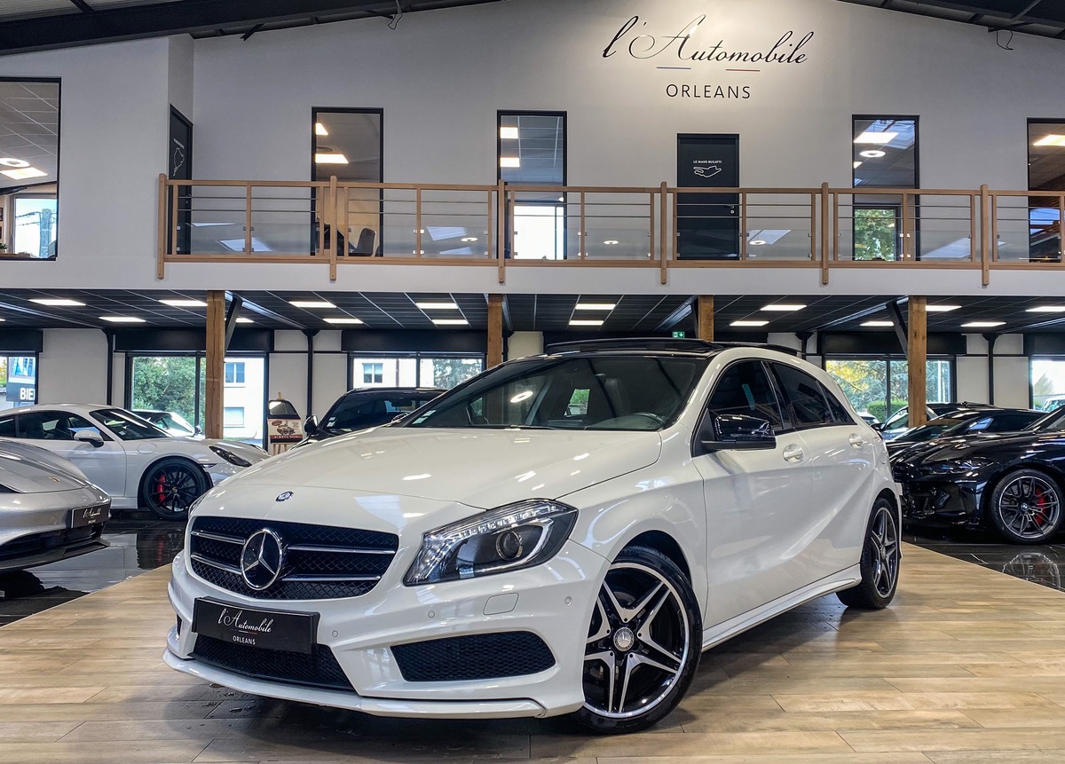 Mercedes-Benz Classe A 160D FASCINATION PACK AMG FULL 