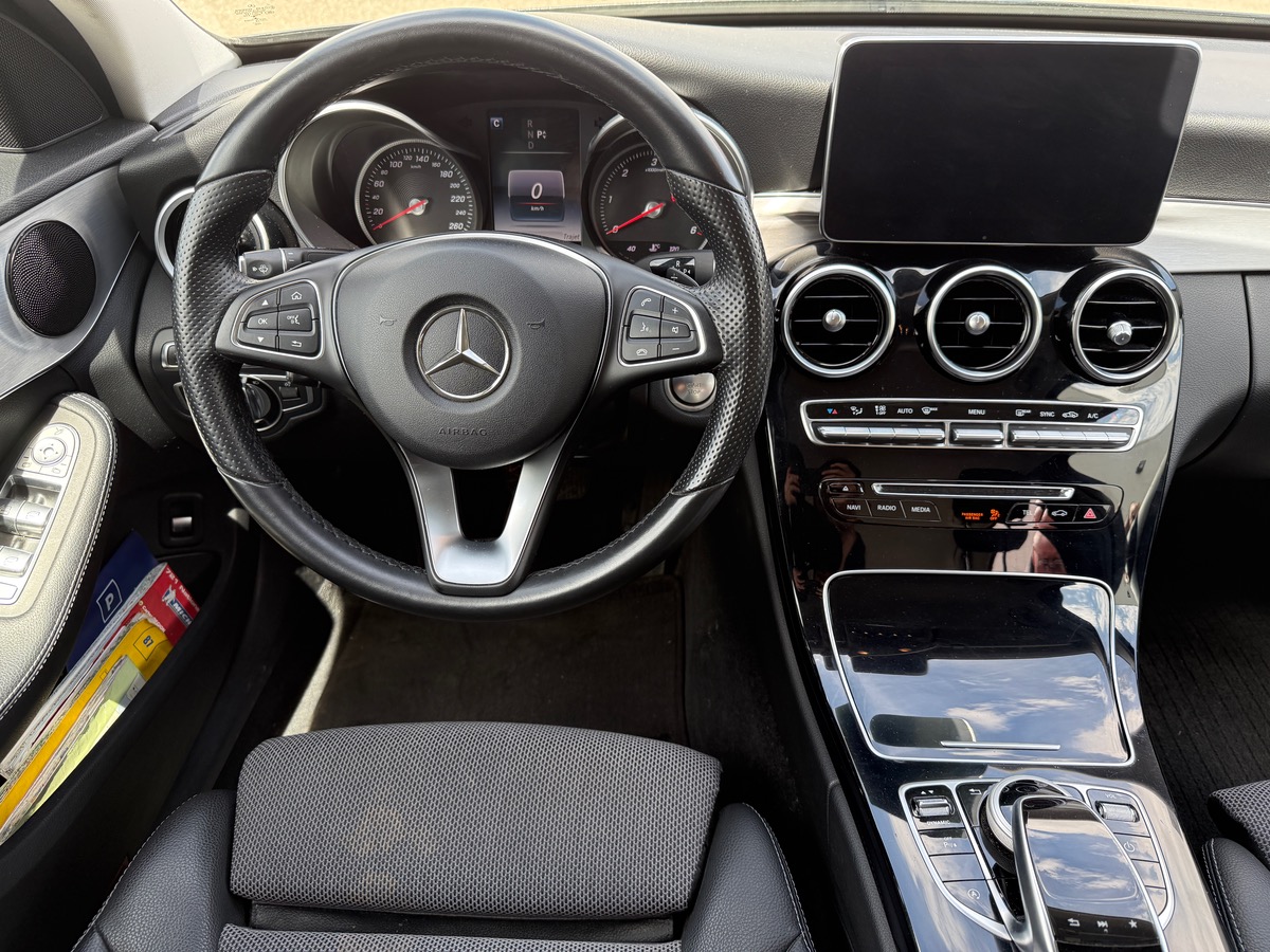 Mercedes-Benz Classe C (205) Berline 220 CDi 2.1 CDI 7G-TRONIC+ BlueTEC 170 cv, Suivi complet