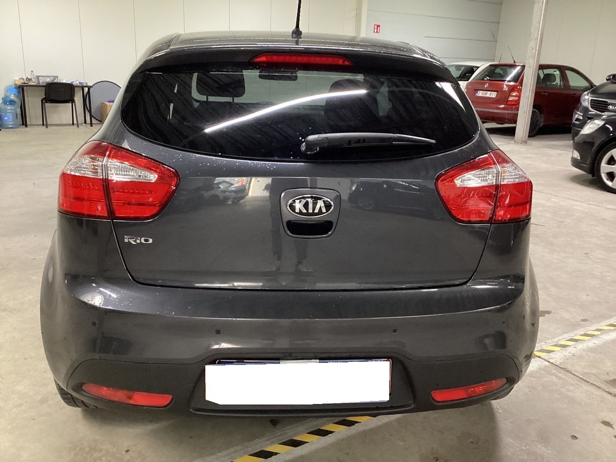 Kia Rio 1.2i 85