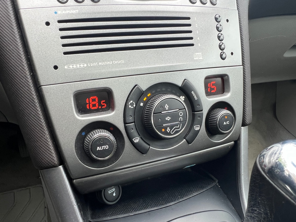 Peugeot 308 Neubauer 1.6 HDI 90 Boite Auto 6