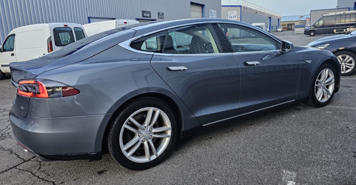 Tesla Model S Charge gratuite à vie  batterie neuve 2019