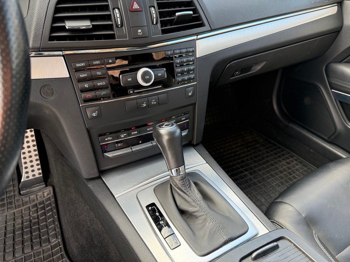 Mercedes-Benz Classe E Coupé 350 CGI V6 PACK AMG 7G-TRONIC BlueEFFICIENCY 292CH