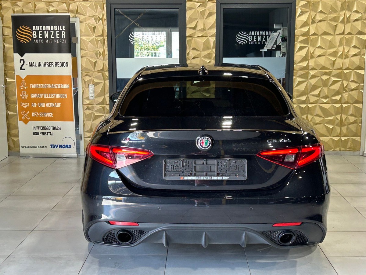 Alfa Romeo Giulia 2.2 JTD 210ch Veloce Q4 AT8