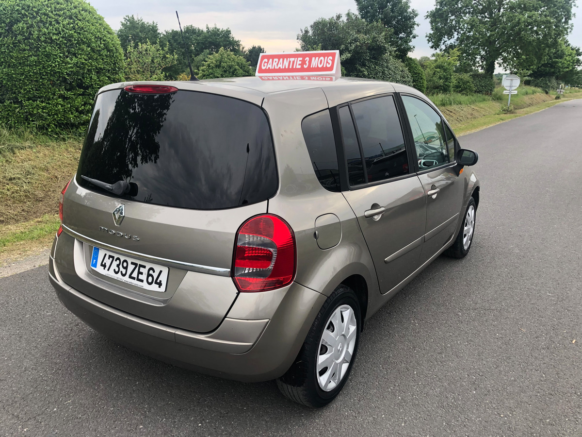 RENAULT Modus Grand 1.5 dci 85 1ER MAIN 133576 km