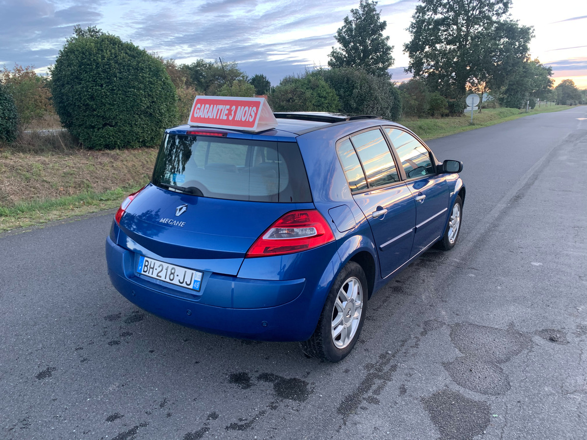 RENAULT Megane mégane 1.6i  110CV 142806KM