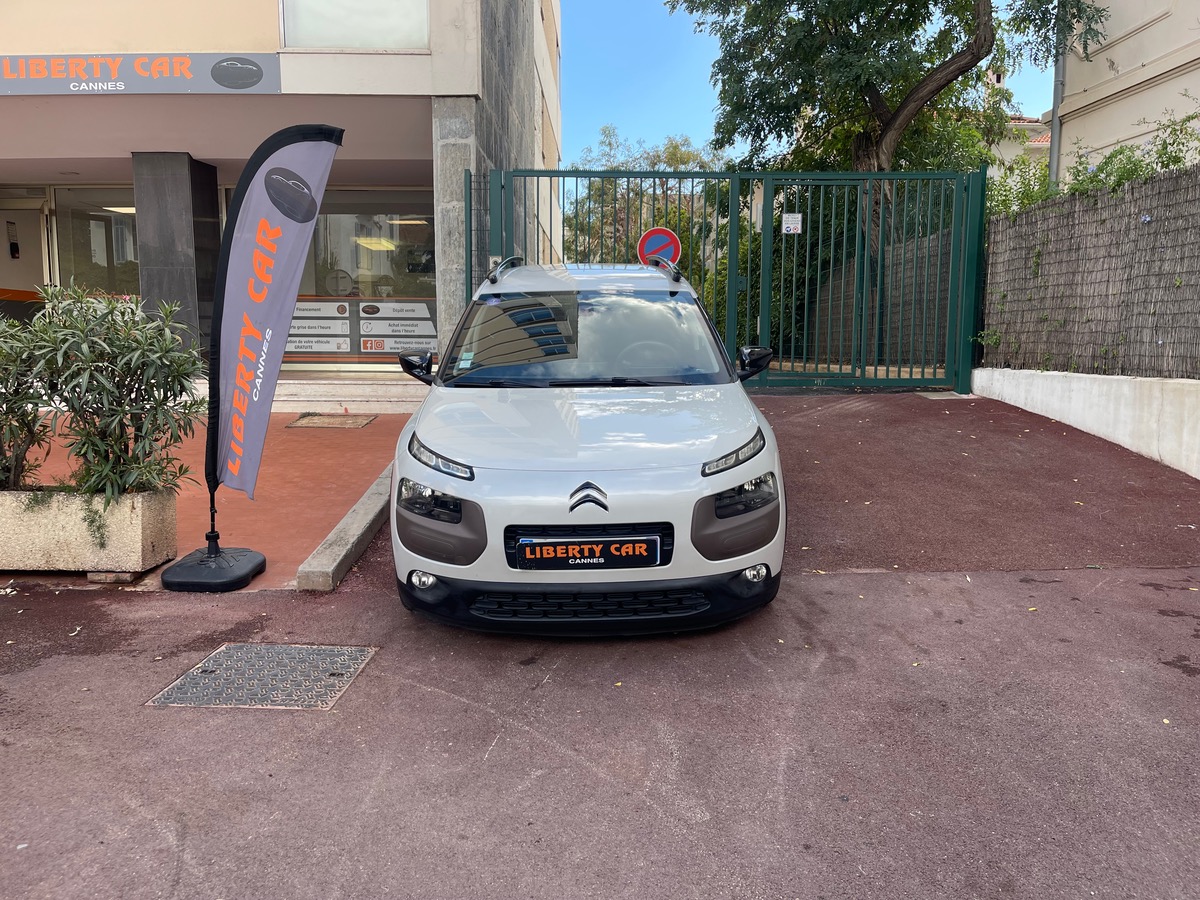 Citroën C4 Cactus 1.2 vti 110 CV /Finition Shine / Caméra / GPS