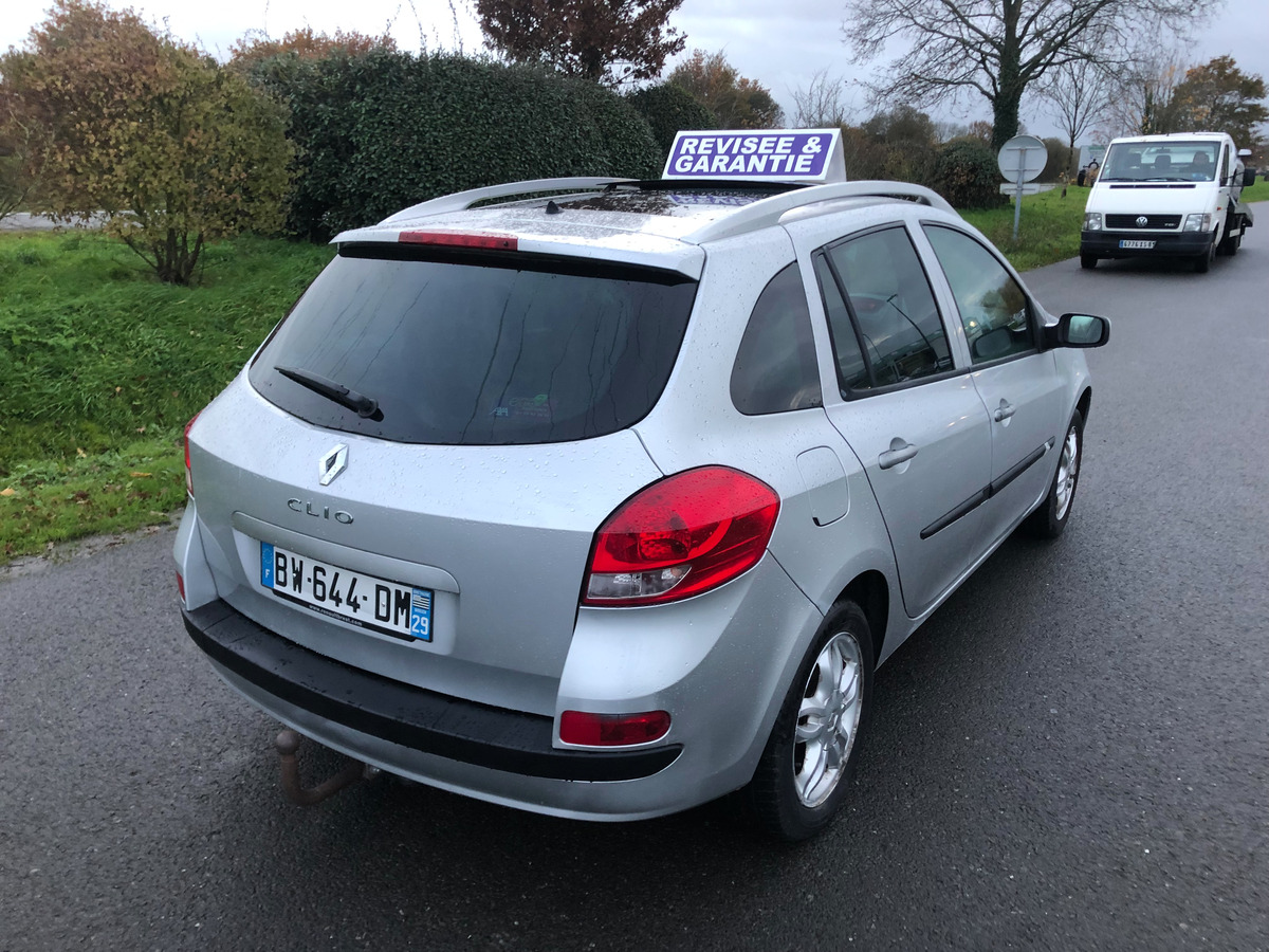 RENAULT Clio III estate tce - 100CV  99995KM