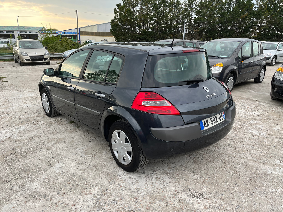 RENAULT Megane 1.5 dci 105 ch 189544km