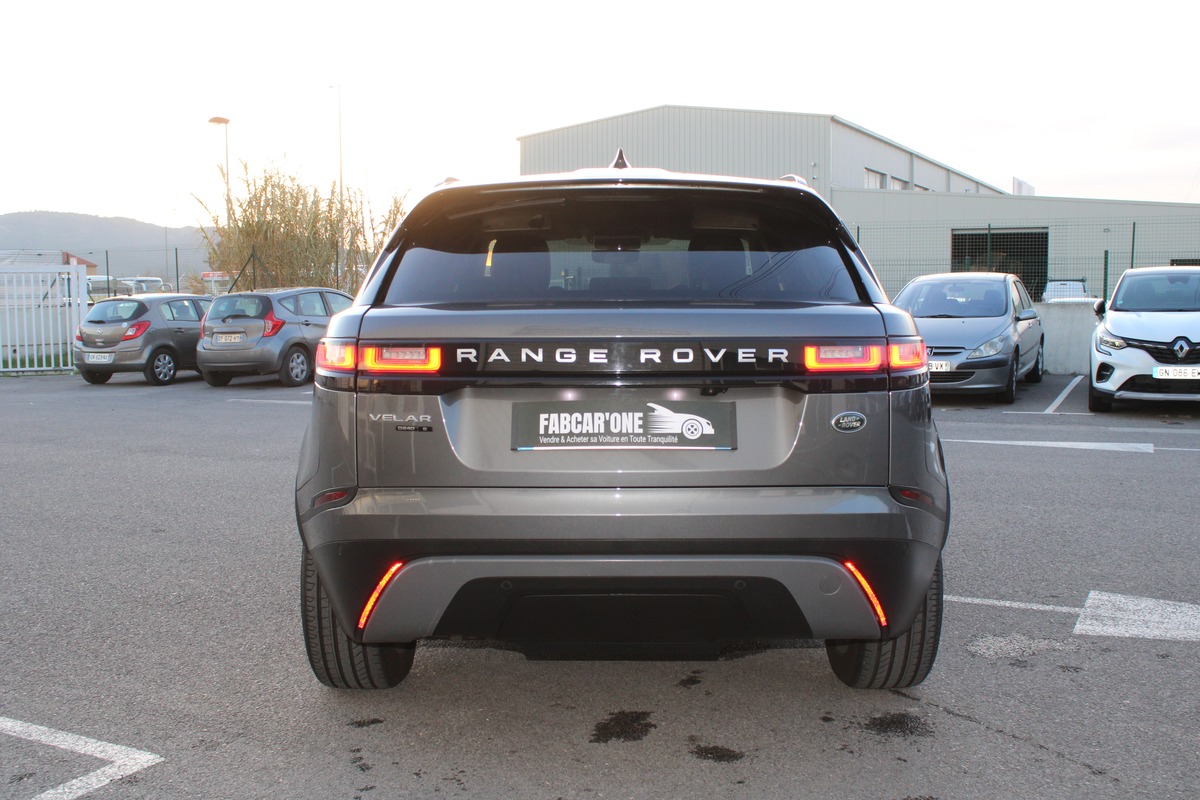 Land-Rover Range Rover Velar 2.0 D240 14CV 4WD S STANDARD AUTO - Moteur à Chaine - Garantie 12 Mois