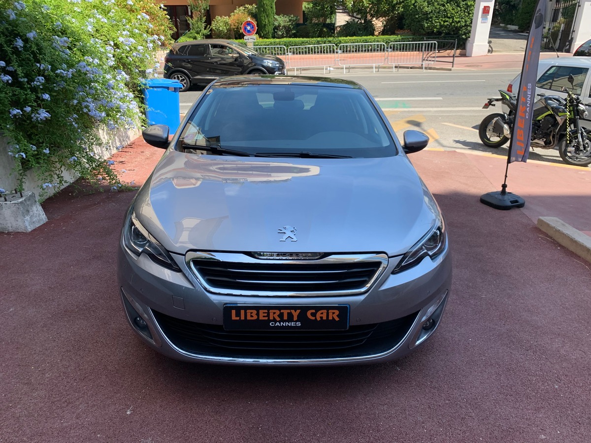 Peugeot 308 1.2i puretech 12v s&s - 130 ch Féline