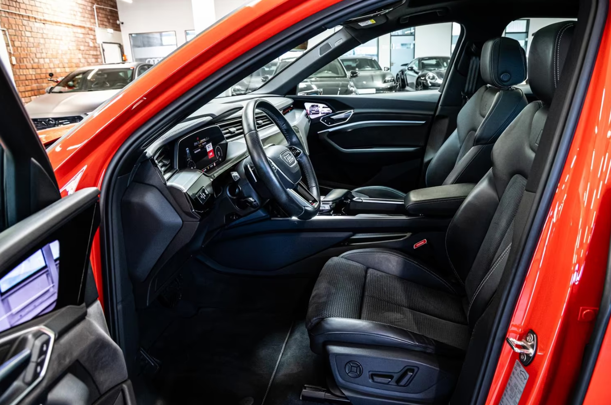Audi e-tron Sportback 55 408ch S Line e-quattro