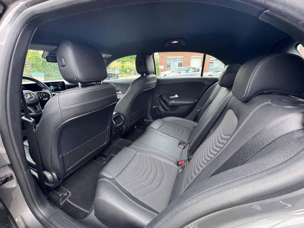 Mercedes-Benz Classe A 200 d 2.0 d 16V 8G-DCT 150 cv Boîte auto