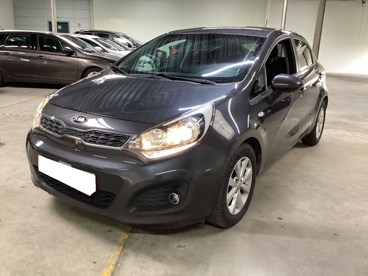 Kia Rio 1.2i 85