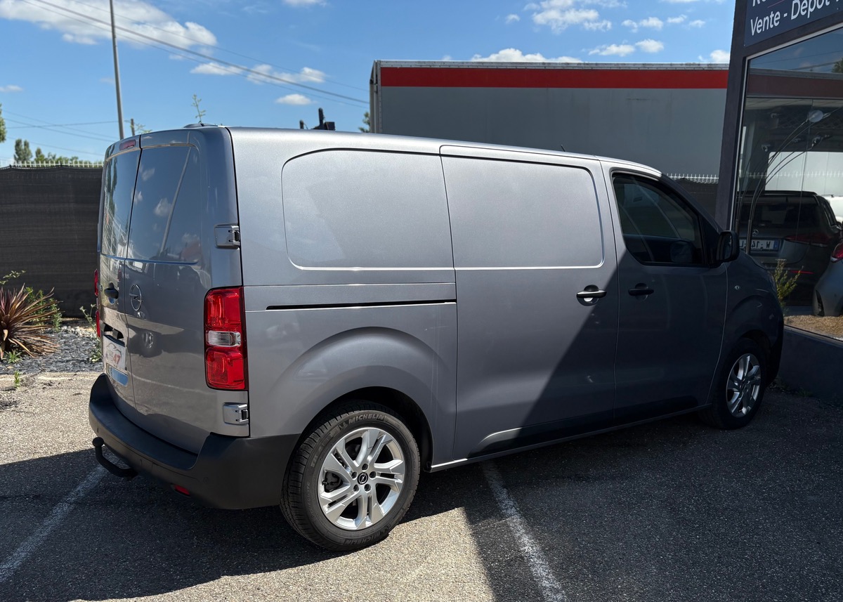Opel Vivaro Fourgon Taille M BlueHDi 180 S S EA