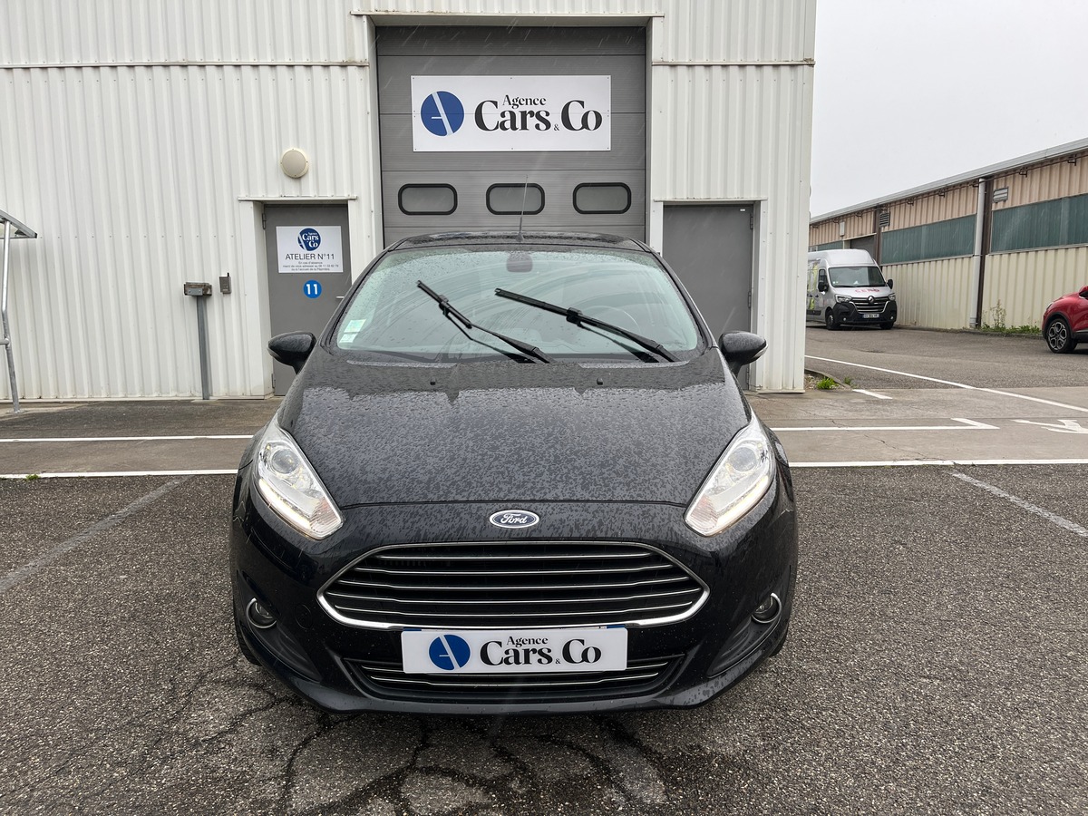 Ford Fiesta 1.0 100CH TITANIUM 5P, RADAR DE RECUL, GPS, REGULATEUR, LIMITEUR