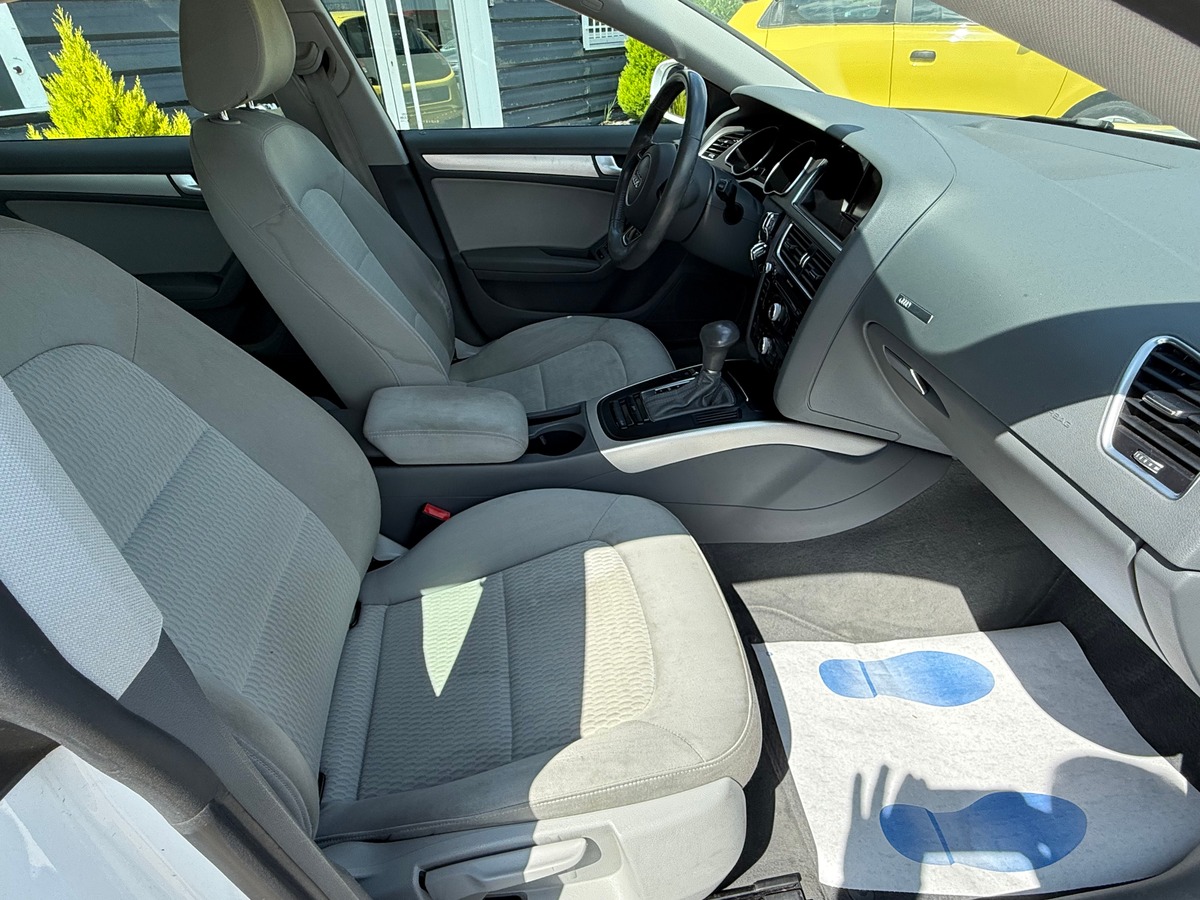 Audi A5 Sportback Phase 2 2.0 TDi Multitronic 177 ch Boîte automatique ATTRACTION