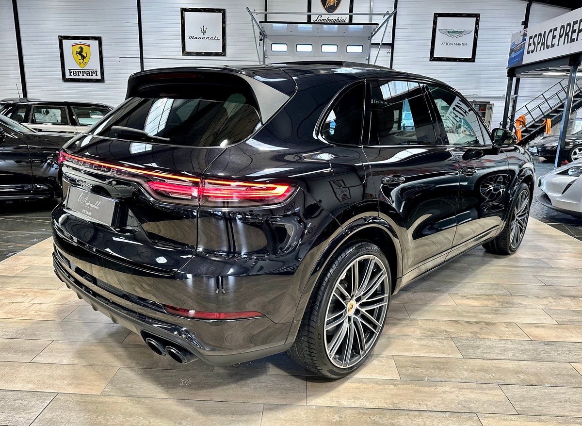 Porsche Cayenne III 3.0 V6 462 E-Hybrid Options+ a