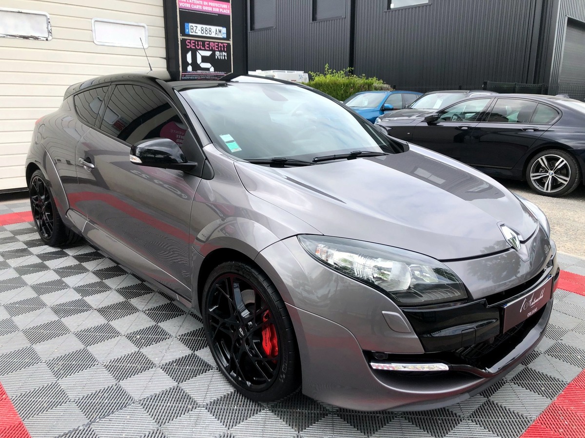 RENAULT Megane III (2) COUPE 2.0 T 265 RS