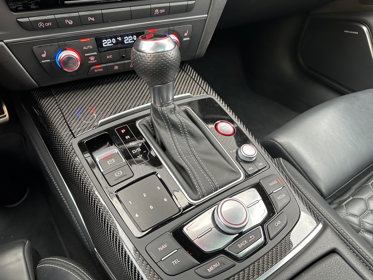 Audi RS6 Avant 4.0 V8 TFSI 605 ch Performance
