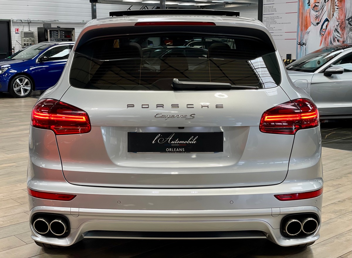 Porsche Cayenne II (2) 4.2 V8 385 Platinium Ed. h