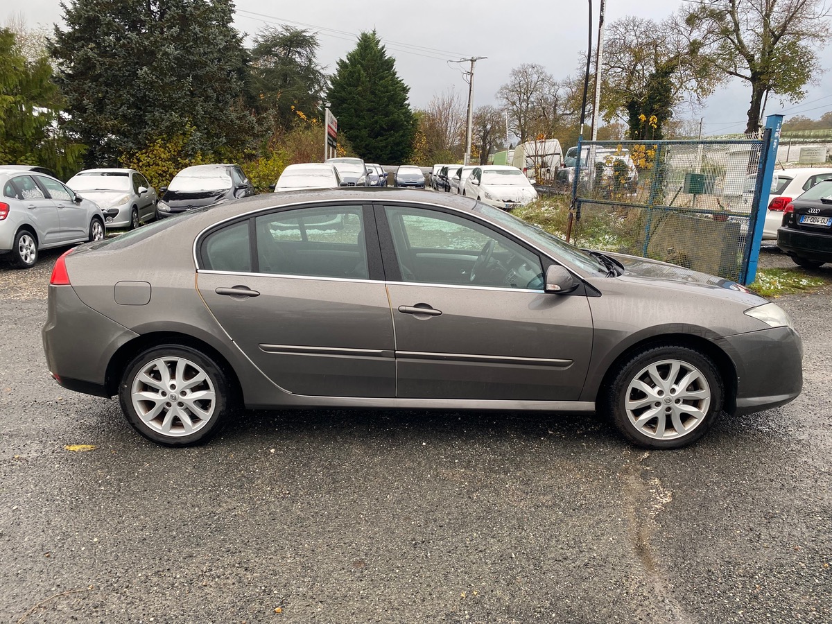 RENAULT Laguna 2.0 dci 150cv initiale