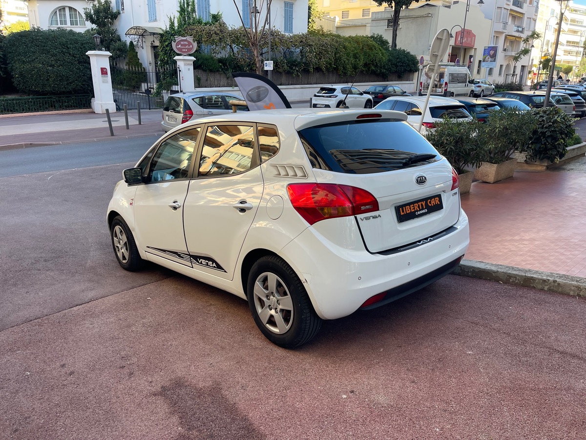 Kia Venga 1.4 crdi 90 cv / 5 Portes / Radar Arrière /