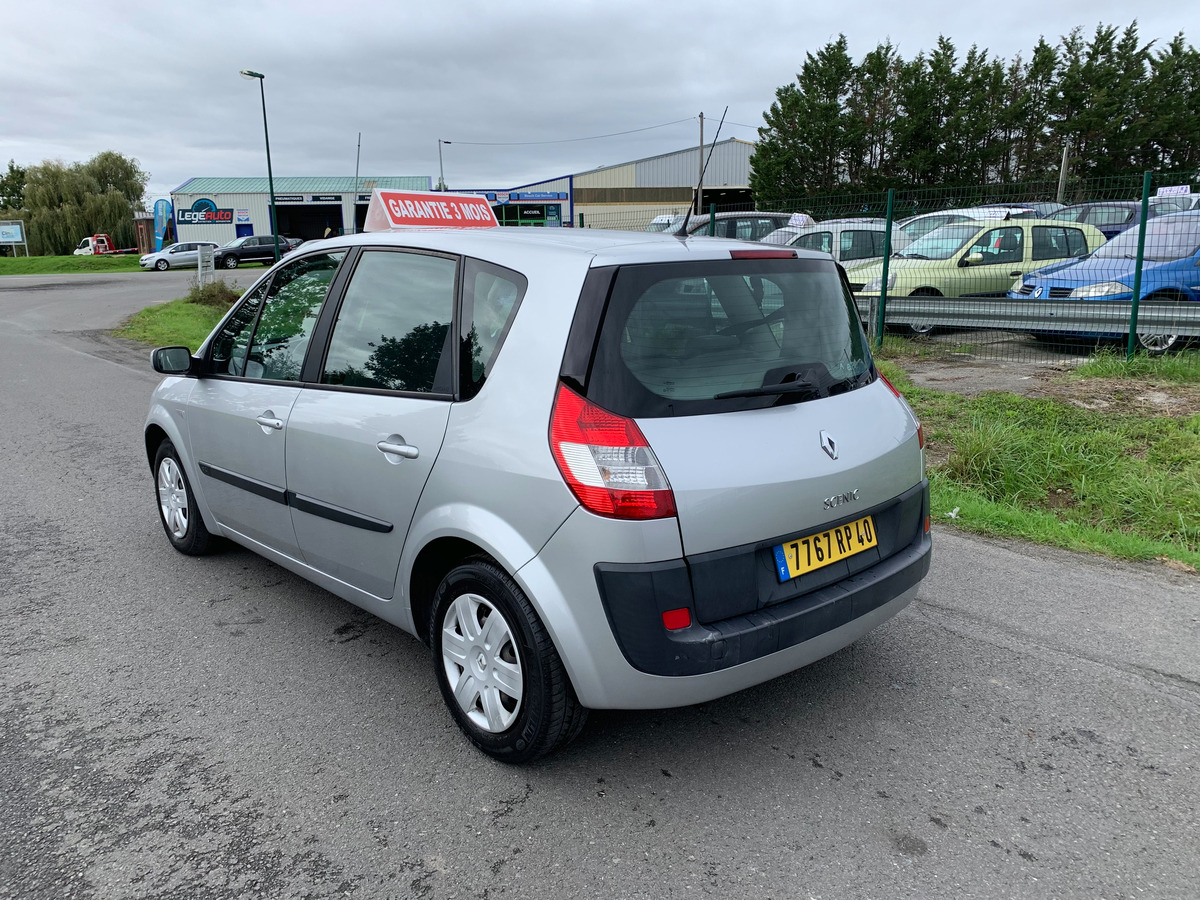 RENAULT Megane scenic 1.5 DCI 105 CV 114737KMS