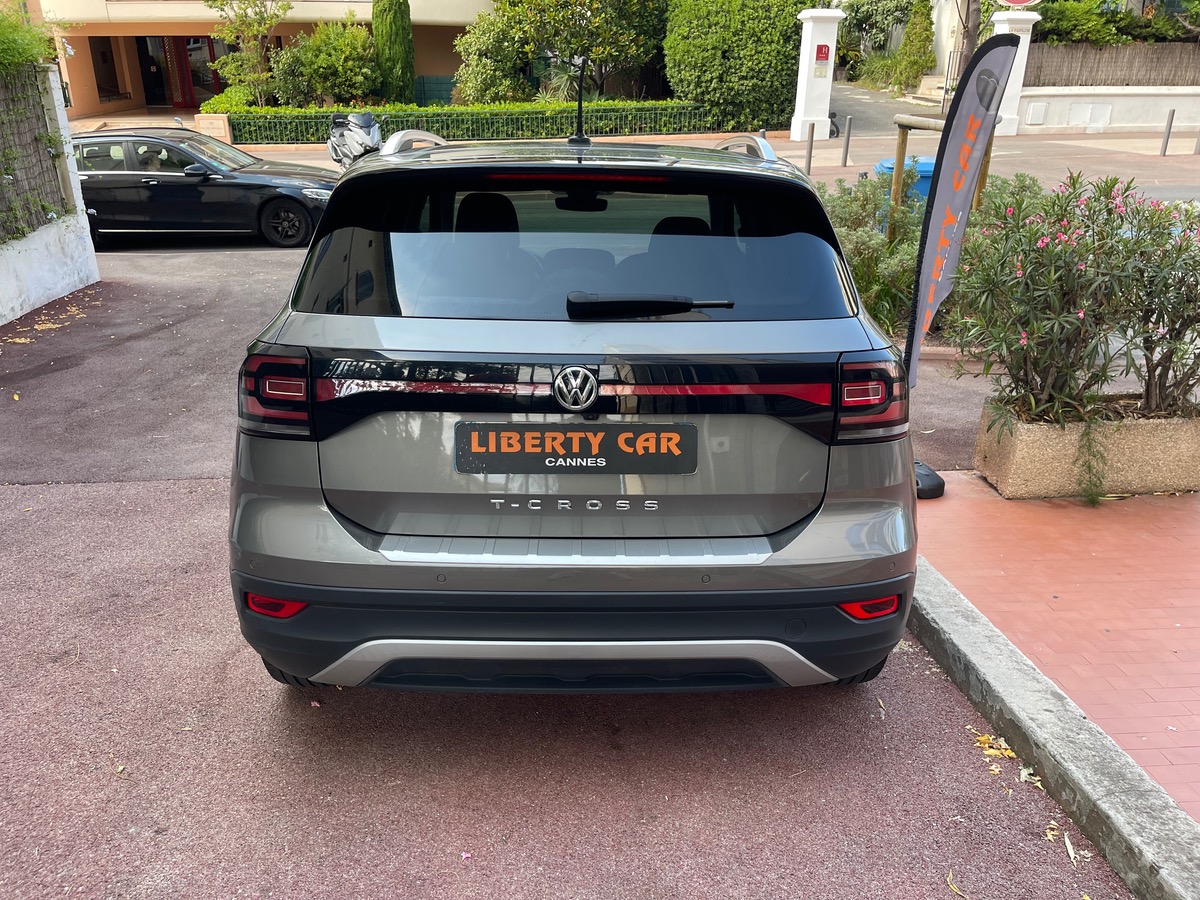 Volkswagen T-Cross TSI 116 CV/ DSG7 / Carat / Virtual Cockpit / CarPlay / Caméra