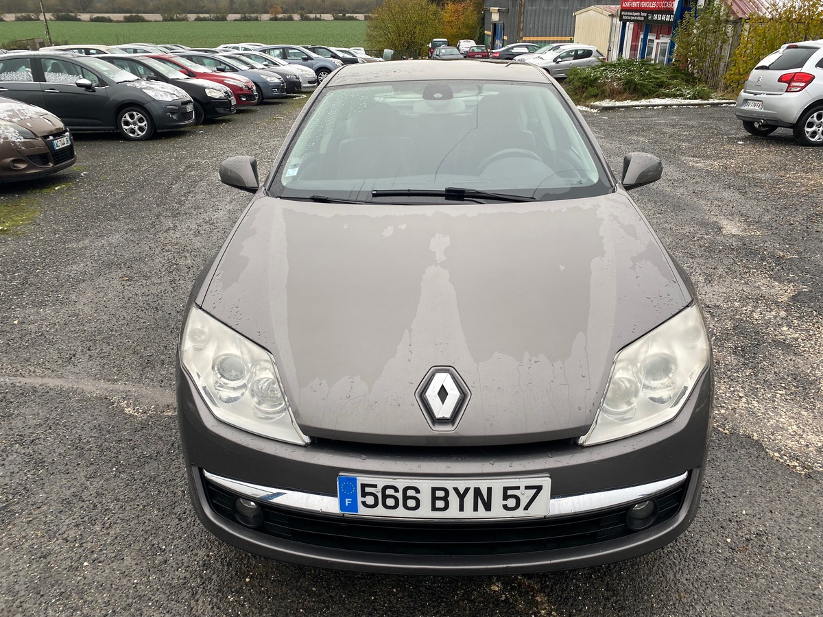 RENAULT Laguna 2.0 dci 150cv initiale