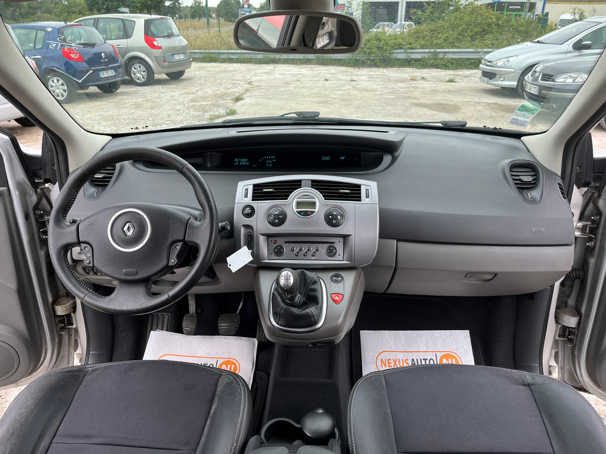 RENAULT Megane scenic 1.5 dci - 105CH 162383km