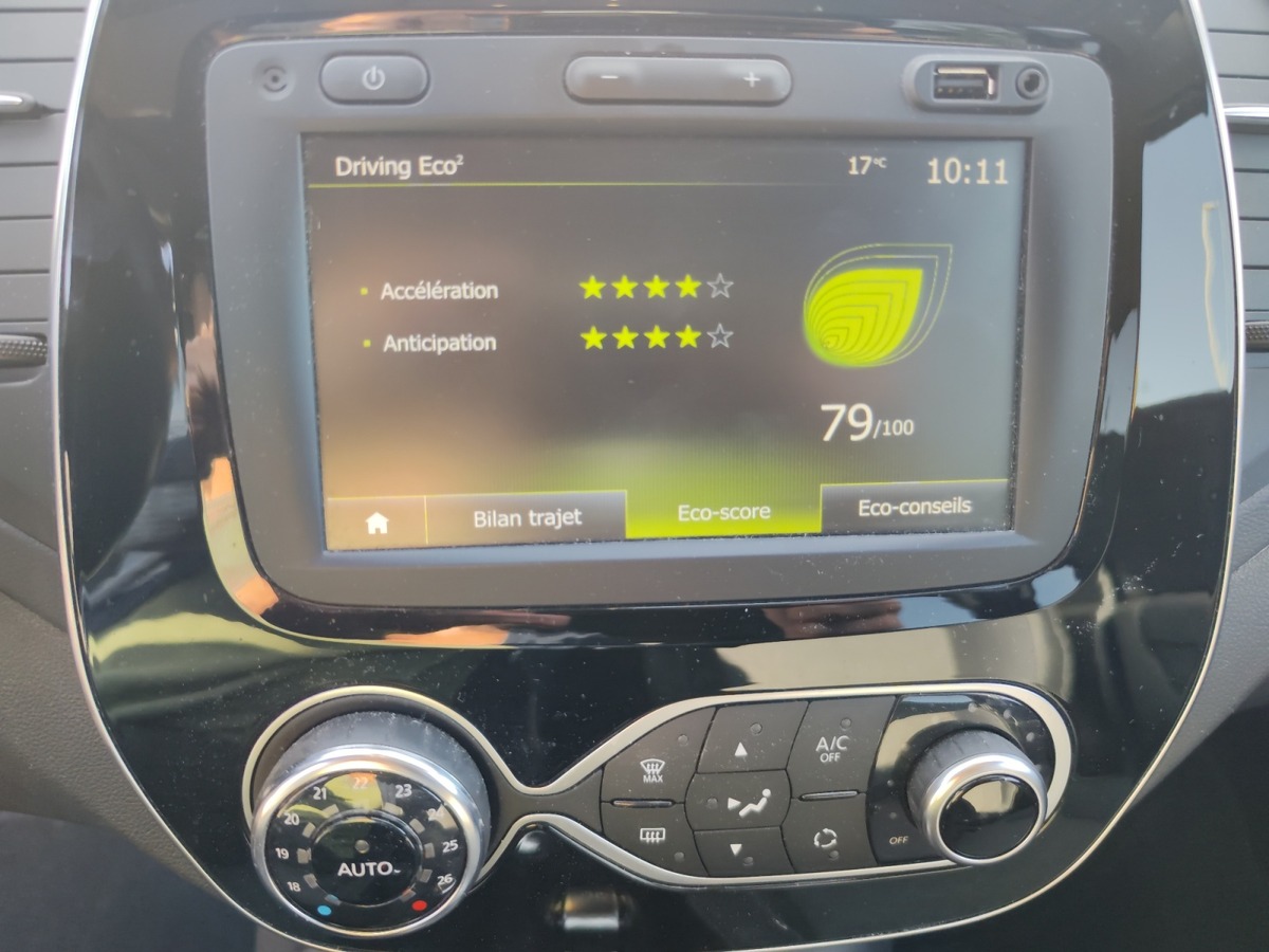 RENAULT Captur TCE 150 INTENS SEULEMENT 37000 KMS