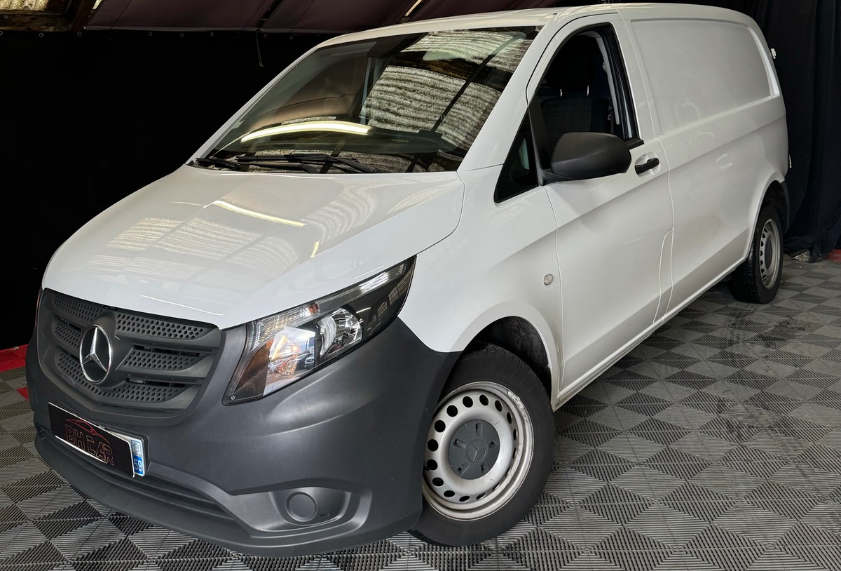 Image: Mercedes Benz VITO 114 CDI 136CH 3PLACES