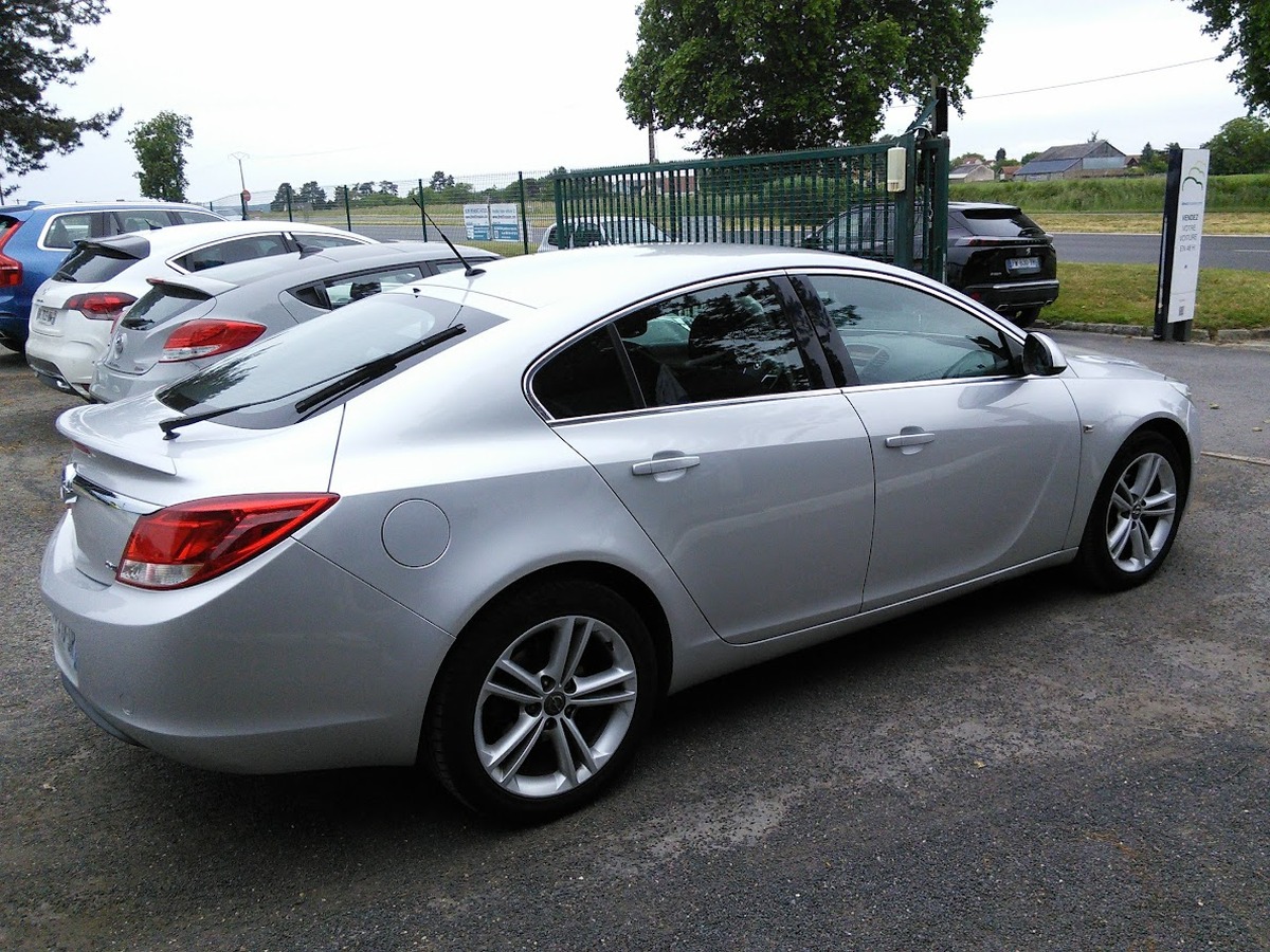 Opel Insignia A Hatchback 2.0 CDTI  130 CLIM