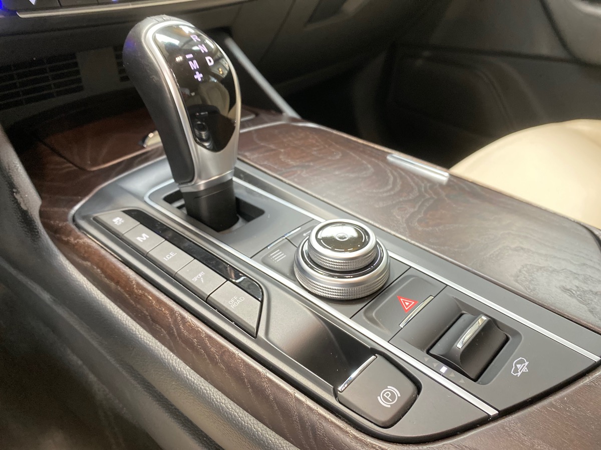 Maserati Levante V6 275 GRANLUSSO CAMERA/CARPLAY