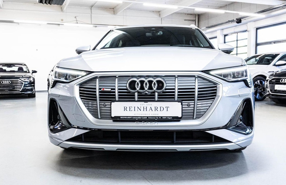 Audi e-tron Sportback 55 408ch S Line e-quattro Toit ouvrant